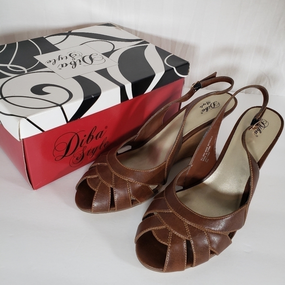Diba Style Brown Y2K Wedge Faux Leather Heels Sz 9.5